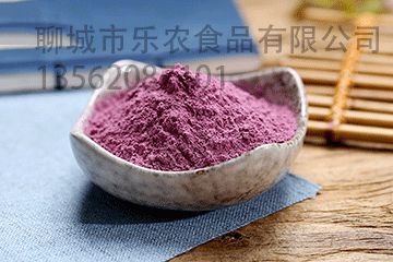 紫薯还可以提取花青素,花青素能有效促进视紫质的生成,从而缓解眼疲劳,改善视力。花青素还是一种非常重要的植物水溶性色素,是目前人类发现的有效的抗氧化生物活性剂。它能够保护人体免受一种叫做自由基的有害物质的损伤,简单说就是抗。花青素可以做着色剂。